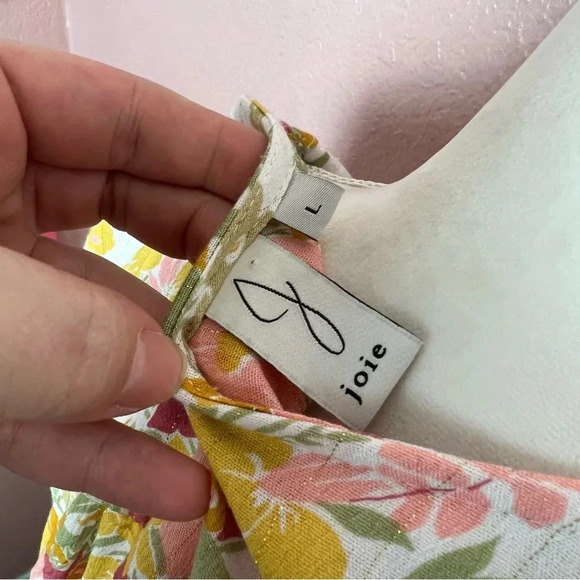 Joie Floral Blouse - Picture 10 of 11